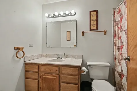 109 South Canyon Drive Bolingbrook IL 60490