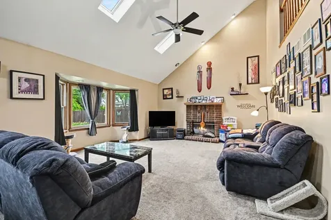 109 South Canyon Drive Bolingbrook IL 60490