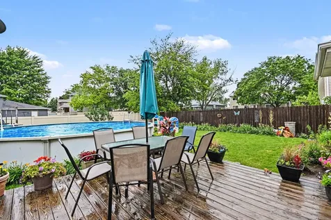 109 South Canyon Drive Bolingbrook IL 60490