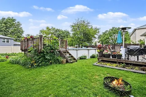 109 South Canyon Drive Bolingbrook IL 60490