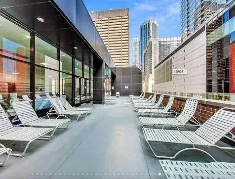 211 East Ohio Street Chicago IL 60611