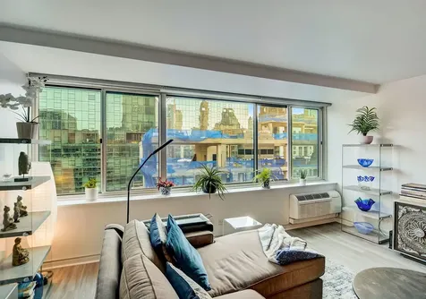 211 East Ohio Street Chicago IL 60611
