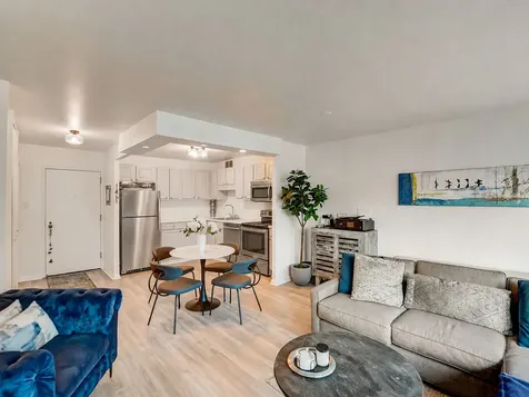 211 East Ohio Street Chicago IL 60611
