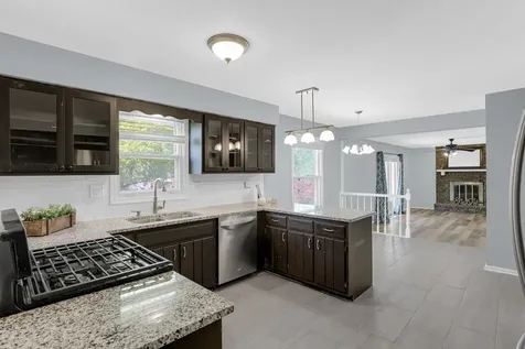 939 Honey Lane Crete IL 60417
