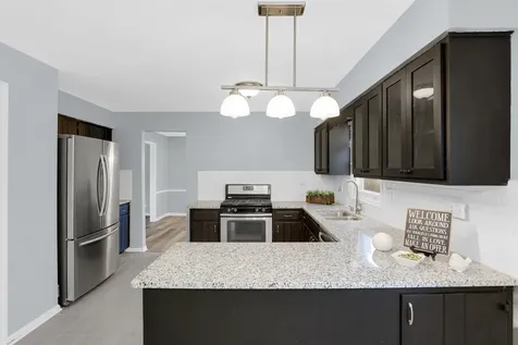 939 Honey Lane Crete IL 60417