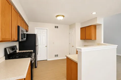 58 Rolling Oaks Road Sugar Grove IL 60554