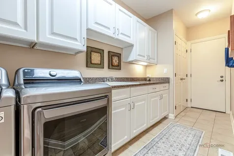 2232 Walters Avenue Northbrook IL 60062