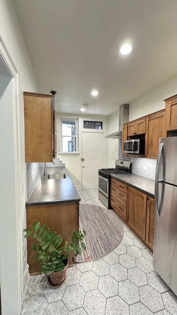 5455 South Ingleside Avenue Chicago IL 60615