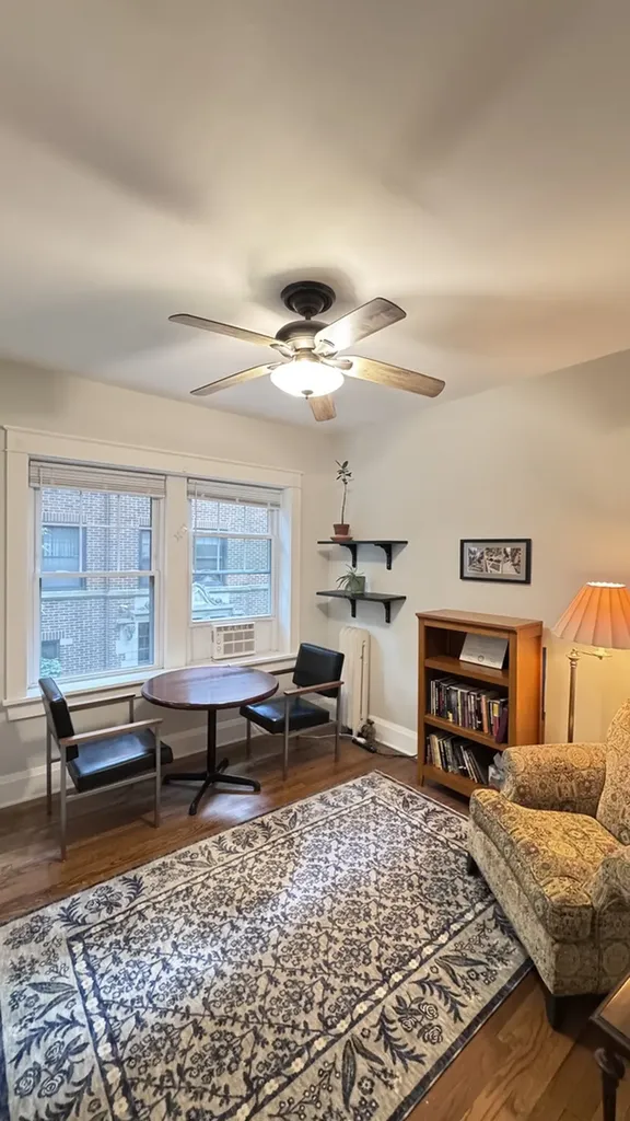 5455 South Ingleside Avenue Chicago IL 60615