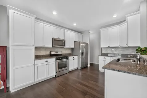 336 East Cloverlane Drive Sycamore IL 60178