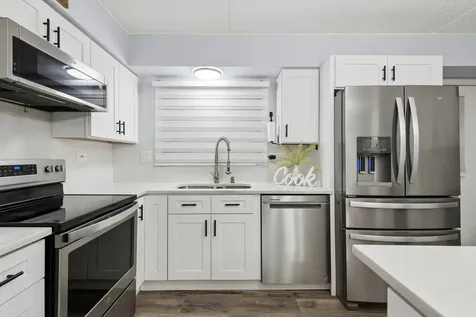 944 North Rohlwing Road Addison IL 60101