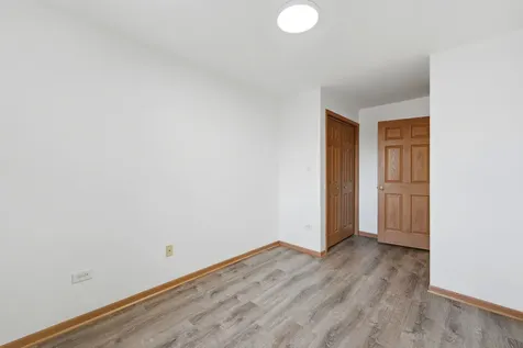 313 West 23rd Place Chicago IL 60616