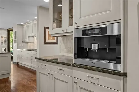 1426 Lorete Lane Northbrook IL 60062