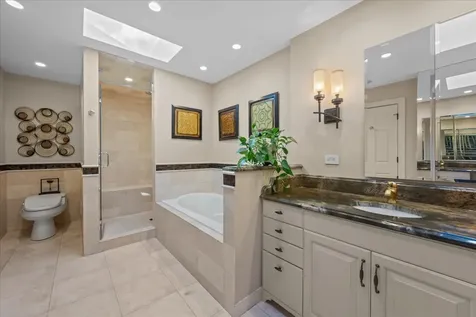 1426 Lorete Lane Northbrook IL 60062