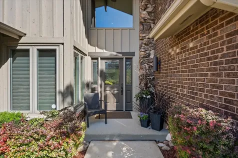 1426 Lorete Lane Northbrook IL 60062