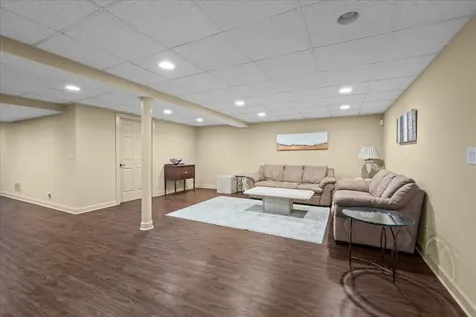 1426 Lorete Lane Northbrook IL 60062