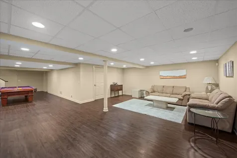 1426 Lorete Lane Northbrook IL 60062