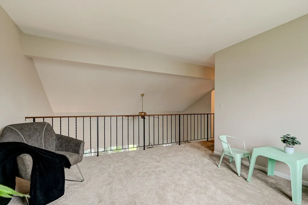 121 Heath Place Westmont IL 60559