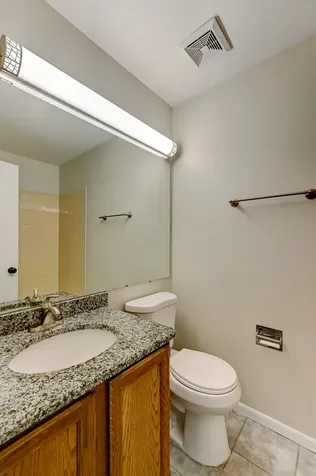 121 Heath Place Westmont IL 60559