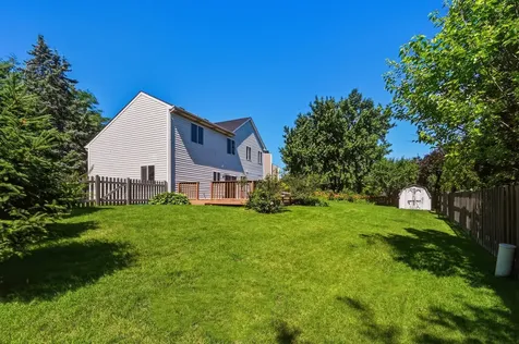 121 Heath Place Westmont IL 60559