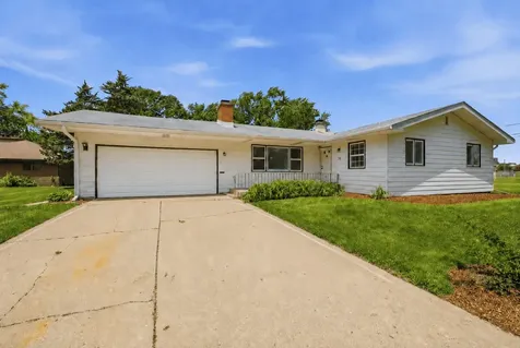 70 Mary Ln Court Crystal Lake IL 60014