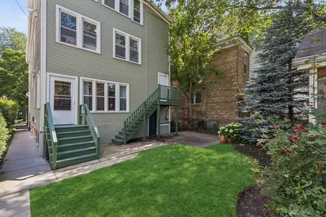 1025 Garnett Place Evanston IL 60201