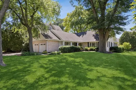 220 7TH Avenue La Grange IL 60525