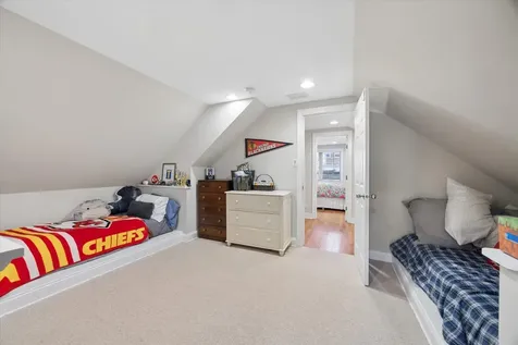 220 7TH Avenue La Grange IL 60525
