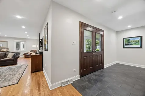 220 7TH Avenue La Grange IL 60525
