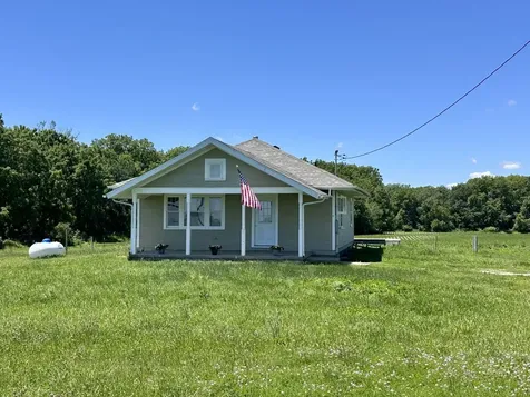 7637 1900 East Street Tiskilwa IL 61368
