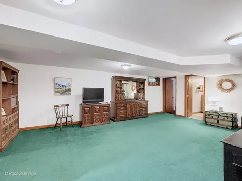 449 Arbor Avenue West Chicago IL 60185