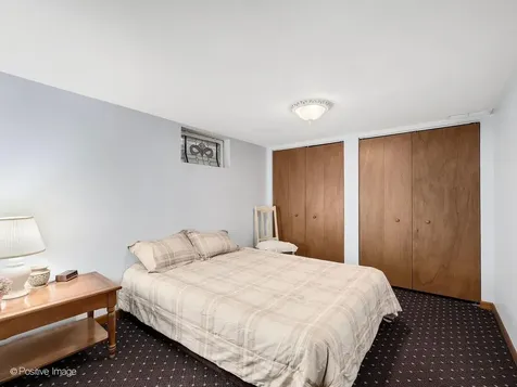 449 Arbor Avenue West Chicago IL 60185