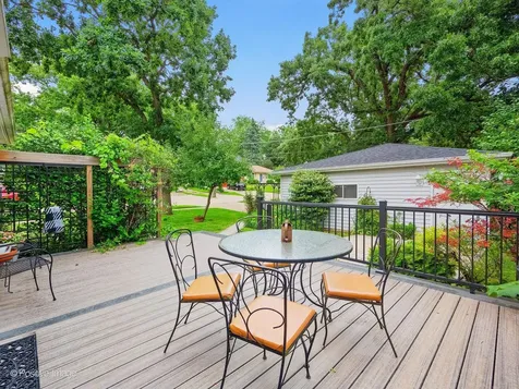 449 Arbor Avenue West Chicago IL 60185