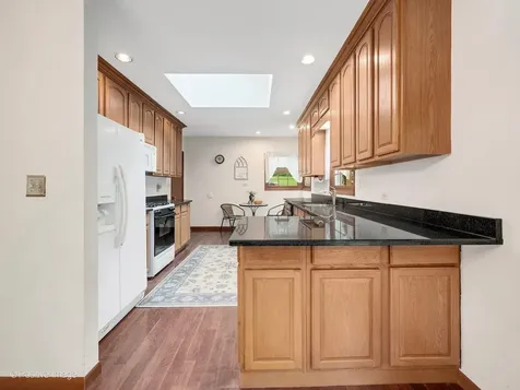 449 Arbor Avenue West Chicago IL 60185