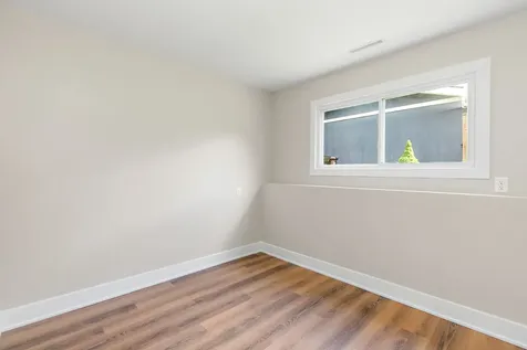 619 Dartmoor Drive Crystal Lake IL 60014