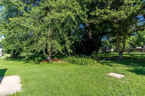 2807 Yonge Street Rockford IL 61101