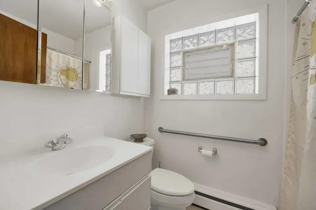 7740 West Belmont Avenue Chicago IL 60634