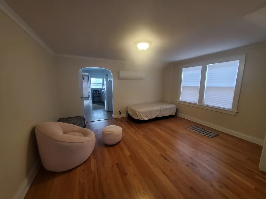 4158 West Wellington Avenue Chicago IL 60641