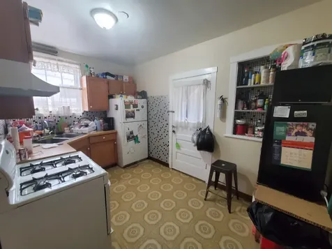 4158 West Wellington Avenue Chicago IL 60641