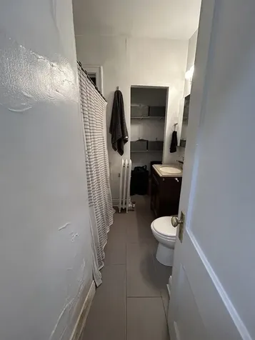 639 West Roscoe Street Chicago IL 60657