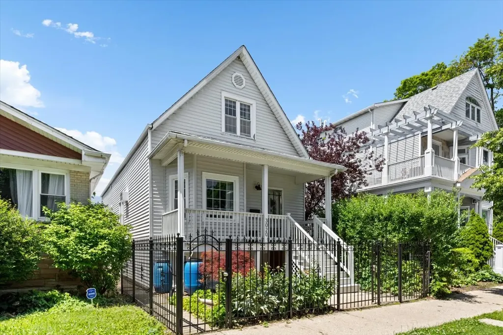 3020 North Francisco Avenue Chicago IL 60618