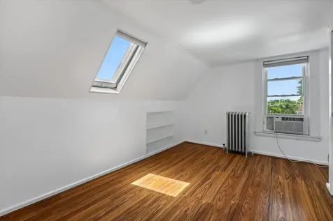 3020 North Francisco Avenue Chicago IL 60618