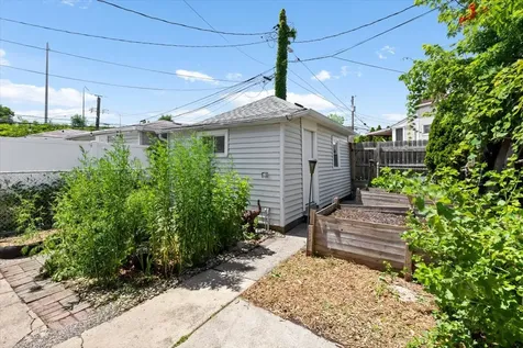 3020 North Francisco Avenue Chicago IL 60618