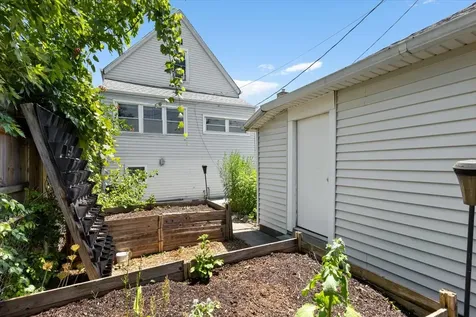 3020 North Francisco Avenue Chicago IL 60618