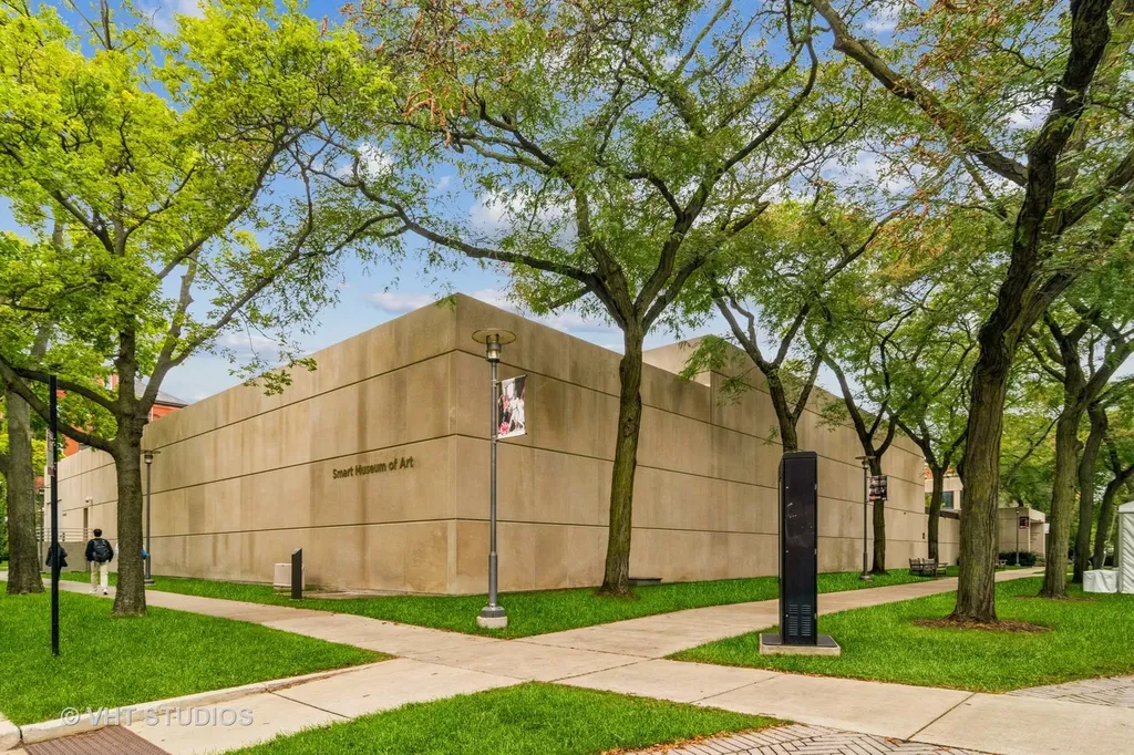 5463 South Ellis Avenue Chicago IL 60615