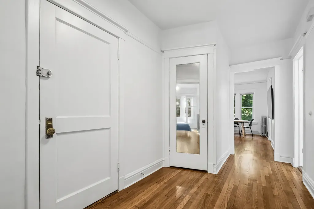 5463 South Ellis Avenue Chicago IL 60615