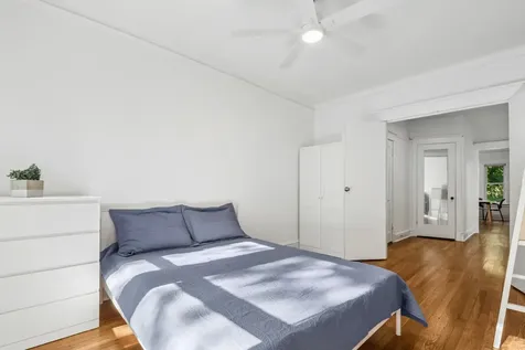 5463 South Ellis Avenue Chicago IL 60615