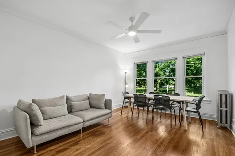 5463 South Ellis Avenue Chicago IL 60615