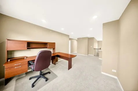 1249 Mallard Lane Hoffman Estates IL 60192