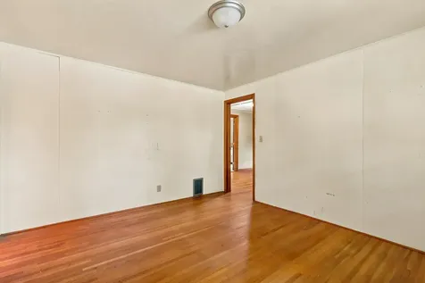 5321 320TH Street Hillsdale IL 61257